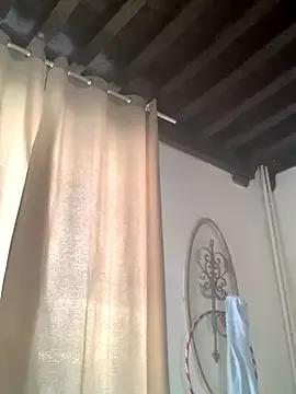 Lola_Belgium on StripChat 