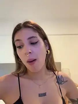 Lolykush on StripChat 