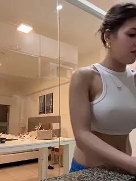 Lolykush on StripChat 