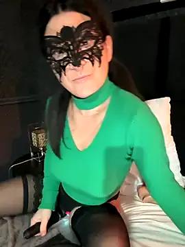 LoveSperm75 — pipe baveuse + pinces ttons