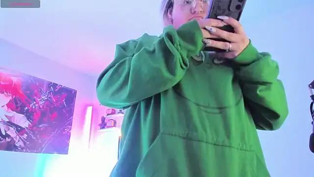 lucky-leah — oil in my boobs