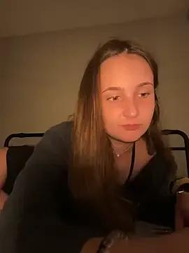 MadilynX777 — REMOVE THIS TOP!