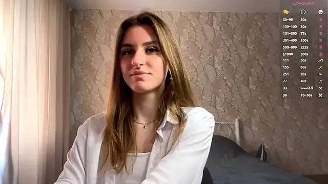 miainheat on StripChat 