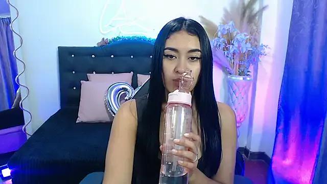 Moonshine_tay on StripChat 