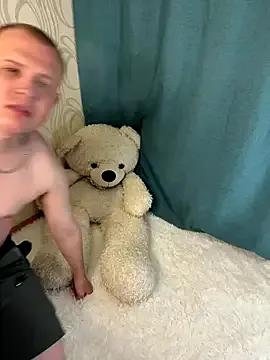 MrMrsRight on StripChat 