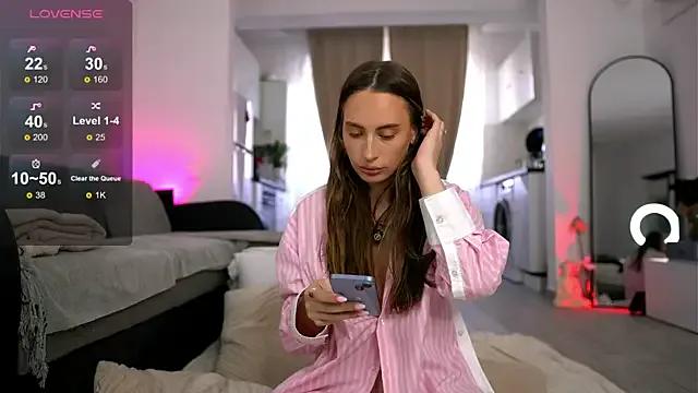 NattyPierce on StripChat 