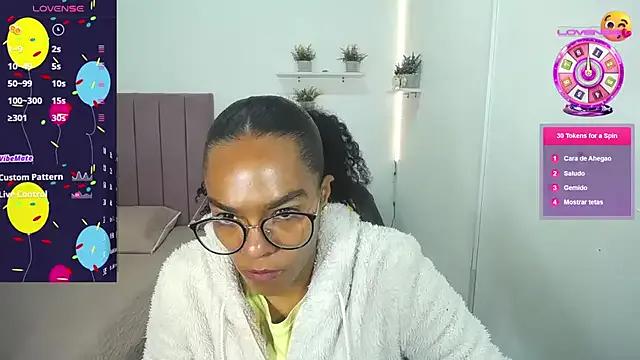 Nina_lovee_ — footjob
