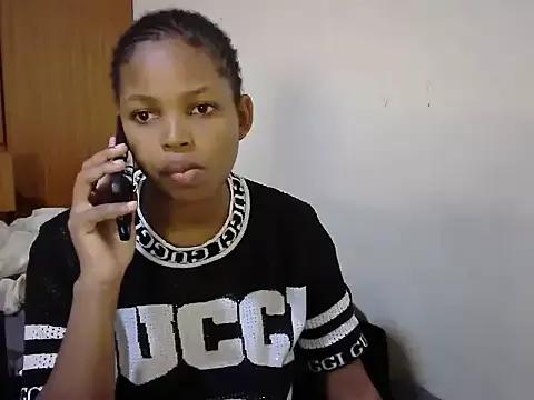 queen-sasha on StripChat 