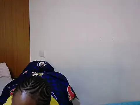 queen-sasha on StripChat 