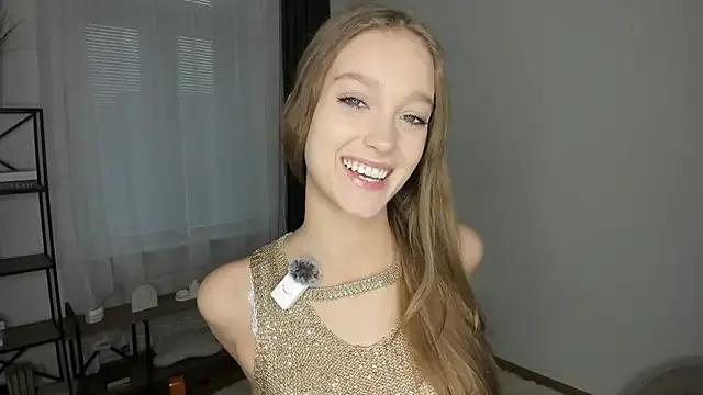 SerrenaAa — bite my lips to start