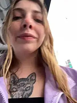 Sunny___Bunny on StripChat 