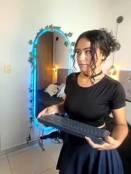 Sweet_aurora_ on StripChat