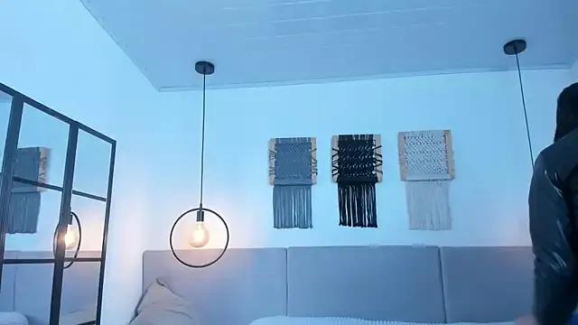 Sweet_camille on StripChat 