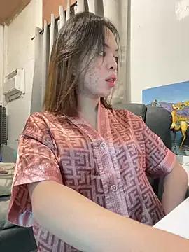 SweetCheska19 on StripChat 