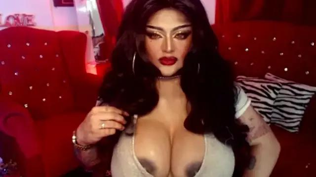 TiffanyWolf on StripChat 