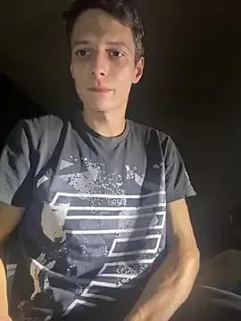 TurOnyou — T-shirt off