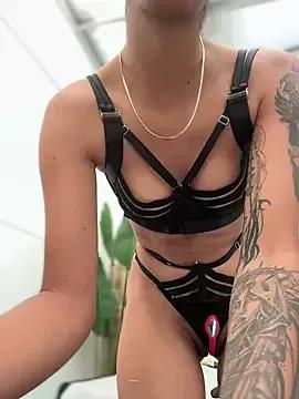 TweetiePieXXX on StripChat 
