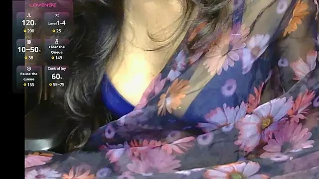 wow-simran on StripChat 