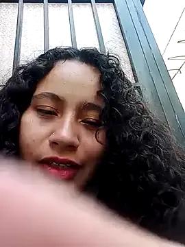 Yaya_watson on StripChat 