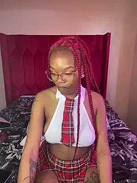 YummyMelanin117 on StripChat 