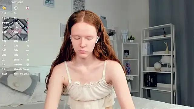 ZaraBluitt on StripChat 