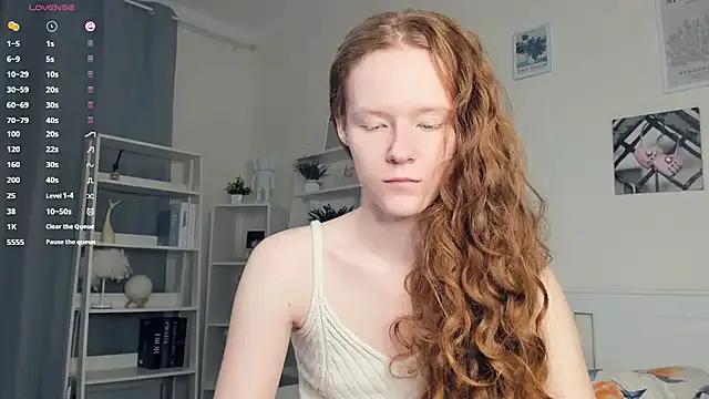 ZaraBluitt on StripChat 