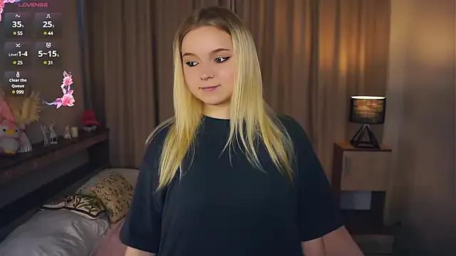 ZaraCreedon — my lush ass is being punished 15 spanks